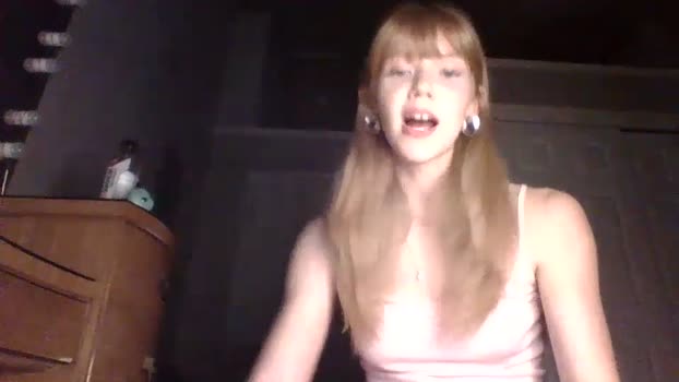 sweetestcherry3 Female Chaturbate 08-08-2025