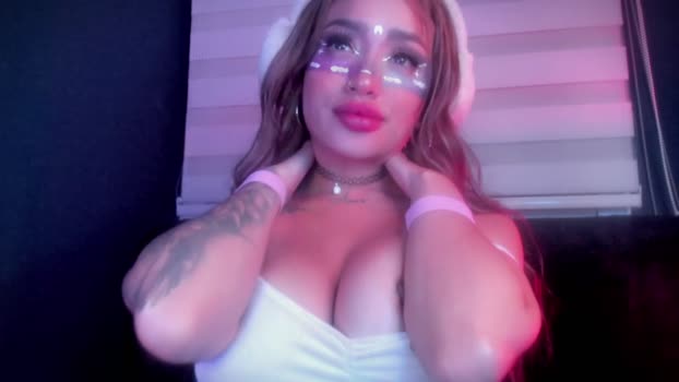 hazeeell Female Chaturbate 09-08-2025