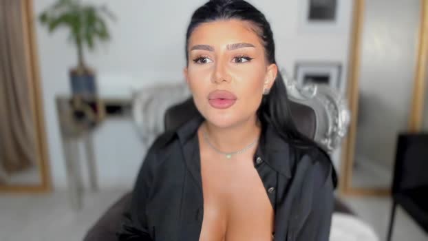 moniqueeass Female Chaturbate 14-08-2025