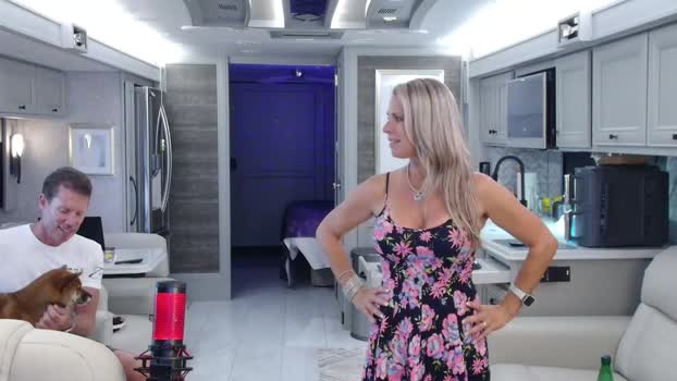 wildwifebarbie Couple Chaturbate 15-08-2025