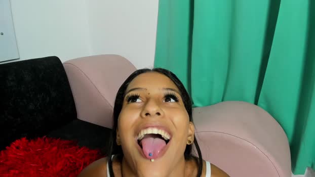 emilicollinss Couple Chaturbate 16-08-2025