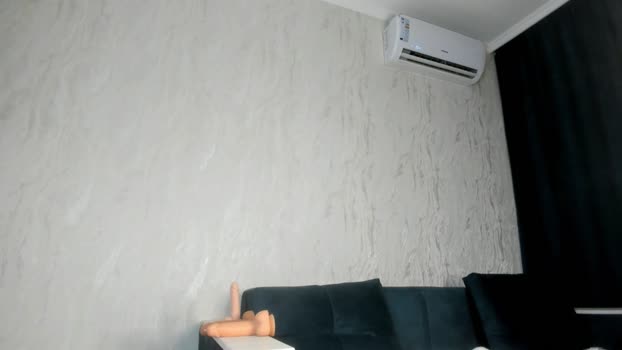 luv_yuna Female Chaturbate 15-08-2025