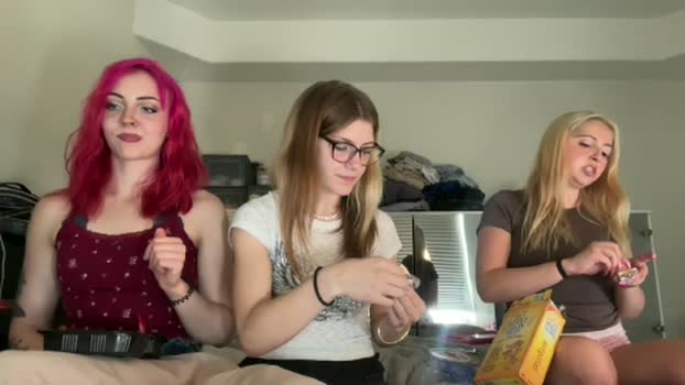 marymonroee Female Chaturbate 18-08-2025
