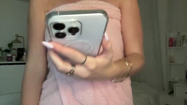 juliaxjackson Female Chaturbate 22-08-2025