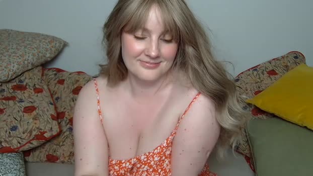 mathilde_solveig Female Chaturbate 22-08-2025