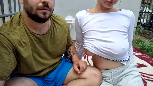 justonetime333 Couple Chaturbate 25-08-2025