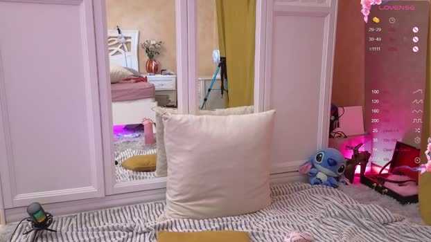 i_see_aysi Female Chaturbate 25-08-2025