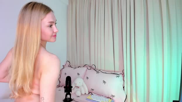 kitty__sophie Female Chaturbate 26-08-2025