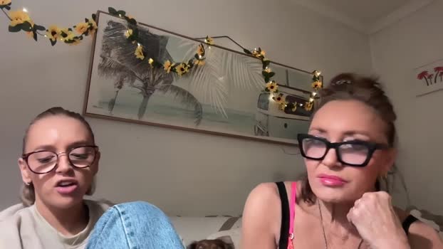 mumandminidesires Couple Chaturbate 27-08-2025