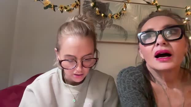 mumandminidesires Couple Chaturbate 27-08-2025