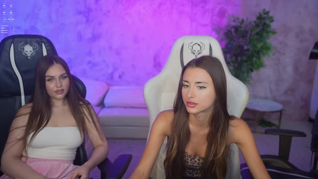 bright_diamonds_054 Couple Chaturbate 29-08-2025
