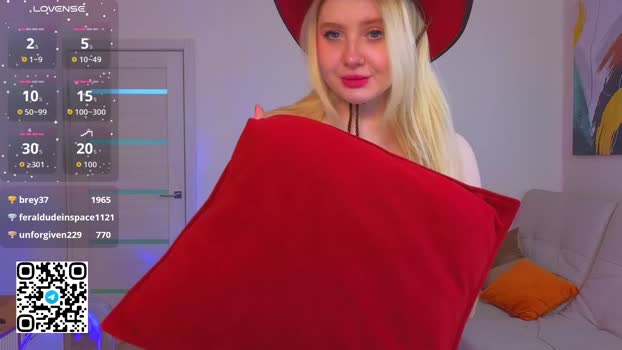 oliviabr0wn Female Chaturbate 31-08-2025