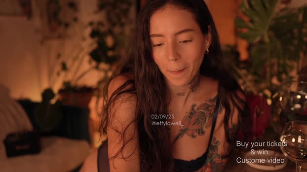 effylowell_ Female Chaturbate 03-09-2025