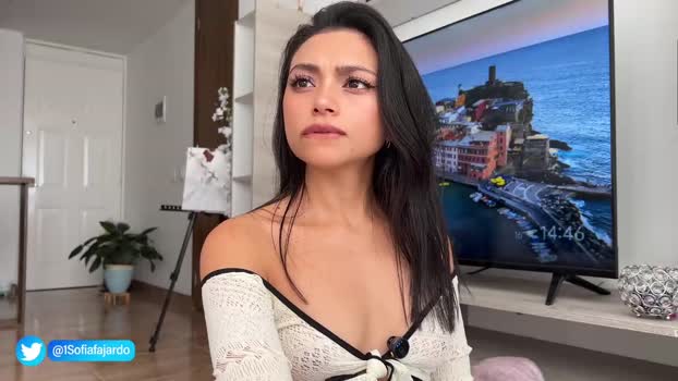 sweet_littleee Female Chaturbate 03-09-2025
