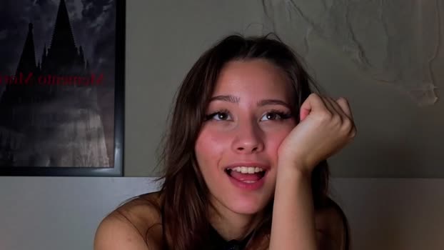 falinecrosthwaite Female Chaturbate 05-09-2025
