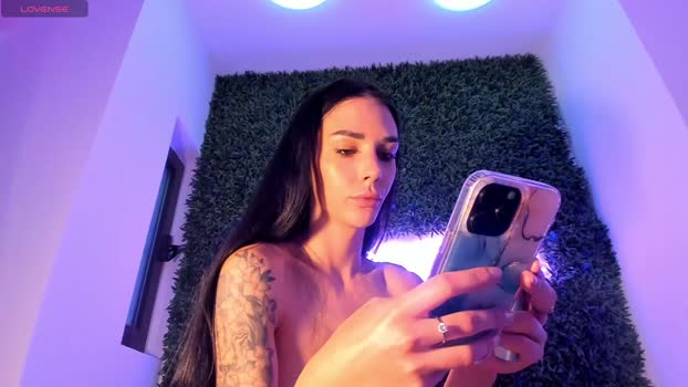 hotfallingdevil Female Chaturbate 08-09-2025