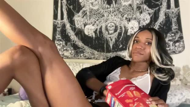 icedmochabree Female Chaturbate 11-09-2025