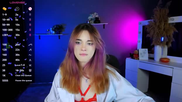 liana_kisses