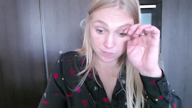 siswet19 Female Chaturbate 15-09-2025