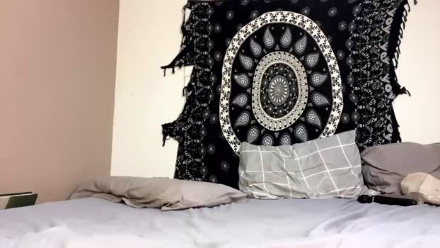 jullyjuicy Female Chaturbate 16-09-2025