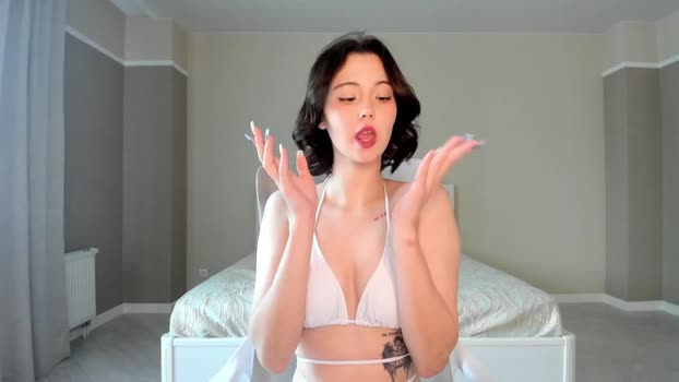 red_mok Female Chaturbate 16-09-2025