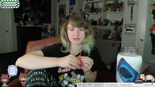 nami3neko Female Chaturbate 17-09-2025
