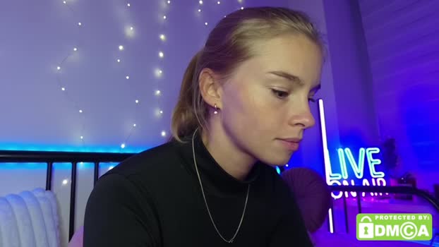 roxxxie_reid Female Chaturbate 17-09-2025