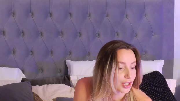 alexiswhiteee