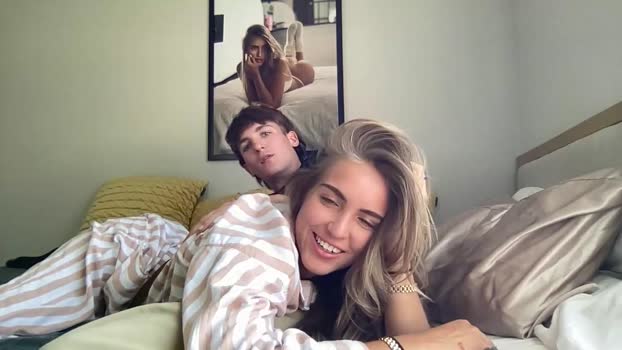 alaunaa Couple Chaturbate 19-09-2025