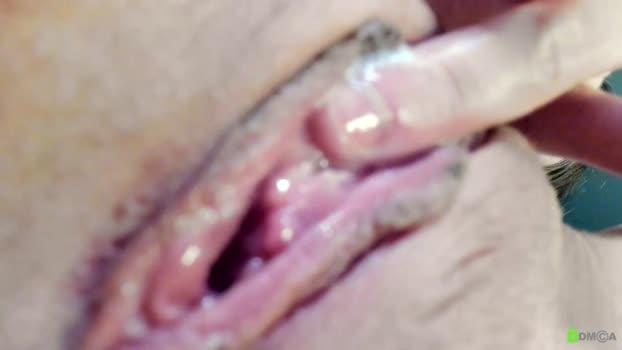 courtney_luv Couple Chaturbate 19-09-2025