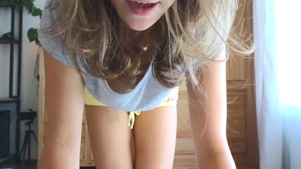 eli_sun Female Chaturbate 22-09-2025