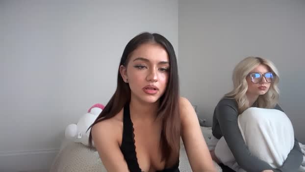 stellapearl Female Chaturbate 22-09-2025