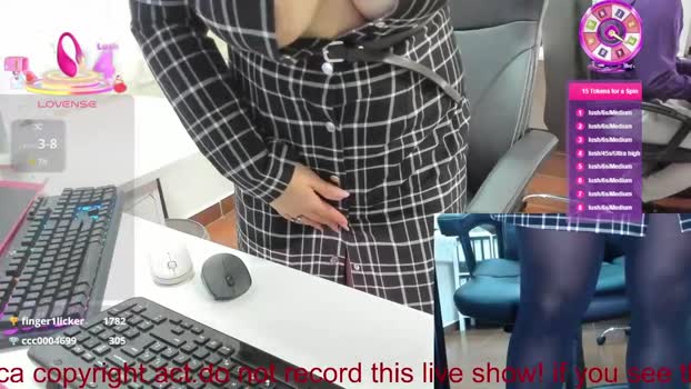 milf_viktoria Couple Chaturbate 24-09-2025