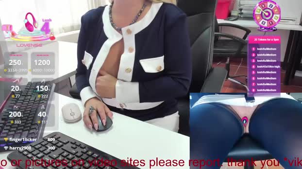 milf_viktoria Couple Chaturbate 25-09-2025