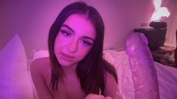 stellapearl Female Chaturbate 28-09-2025