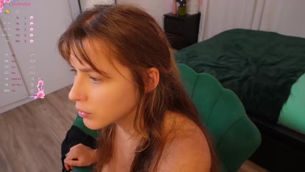 yess_kiki Female Chaturbate 28-09-2025