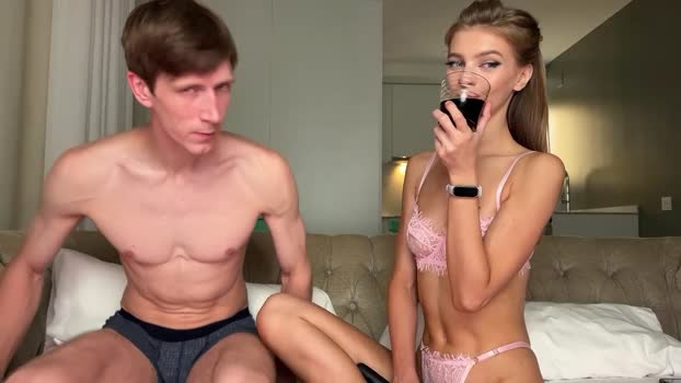 l_0l Couple Chaturbate 30-09-2025