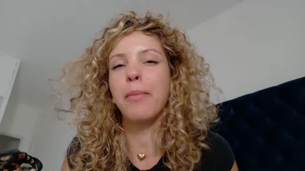 theislandgirl Female Chaturbate 30-09-2025
