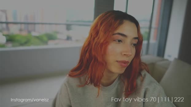 dearnina Female Chaturbate 30-09-2025