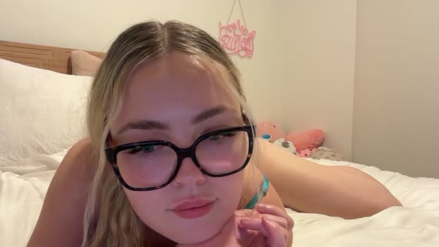 lillysweetsss Female Chaturbate 01-10-2025