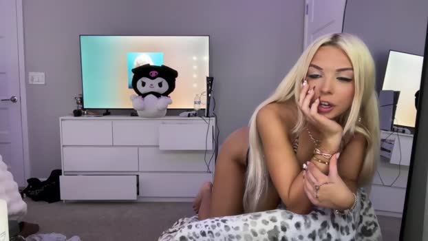 lilbbyliv Female Chaturbate 04-10-2025