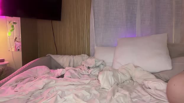 officiallyonlytams Couple Chaturbate 05-10-2025