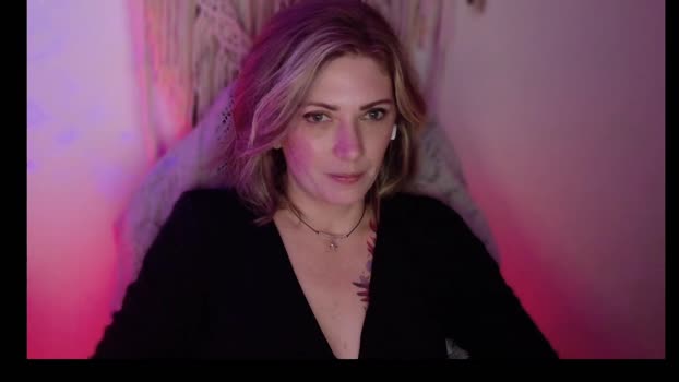 xpbunni Female Chaturbate 05-10-2025
