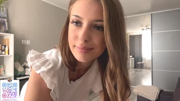 heart_petal Female Chaturbate 07-10-2025