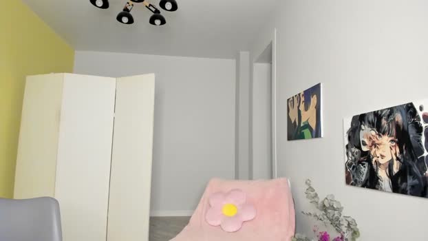 qwoopa Female Chaturbate 07-10-2025