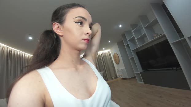 ehotlovea Female Chaturbate 11-10-2025