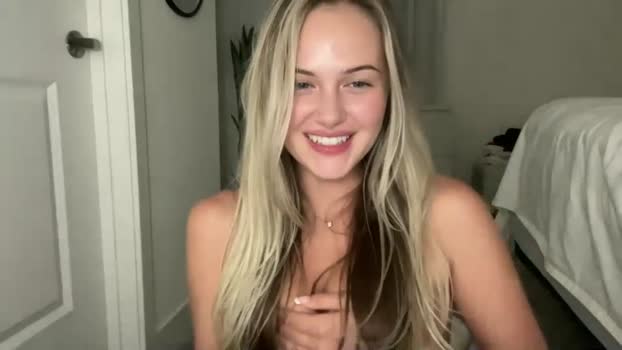 luvaimee Female Chaturbate 11-10-2025