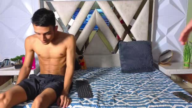 antonella_and_axel Couple Chaturbate 12-10-2025