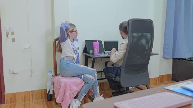ellcrys Couple Chaturbate 12-10-2025