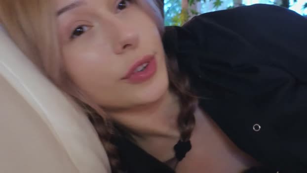 yononeey Female Chaturbate 13-10-2025